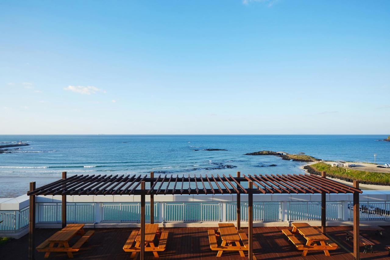 Saint Beach Hotel Jeju Exterior photo