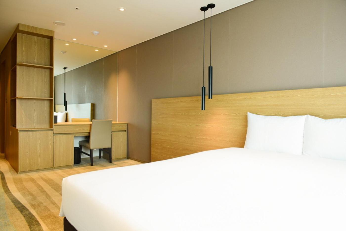 Saint Beach Hotel Jeju Exterior photo