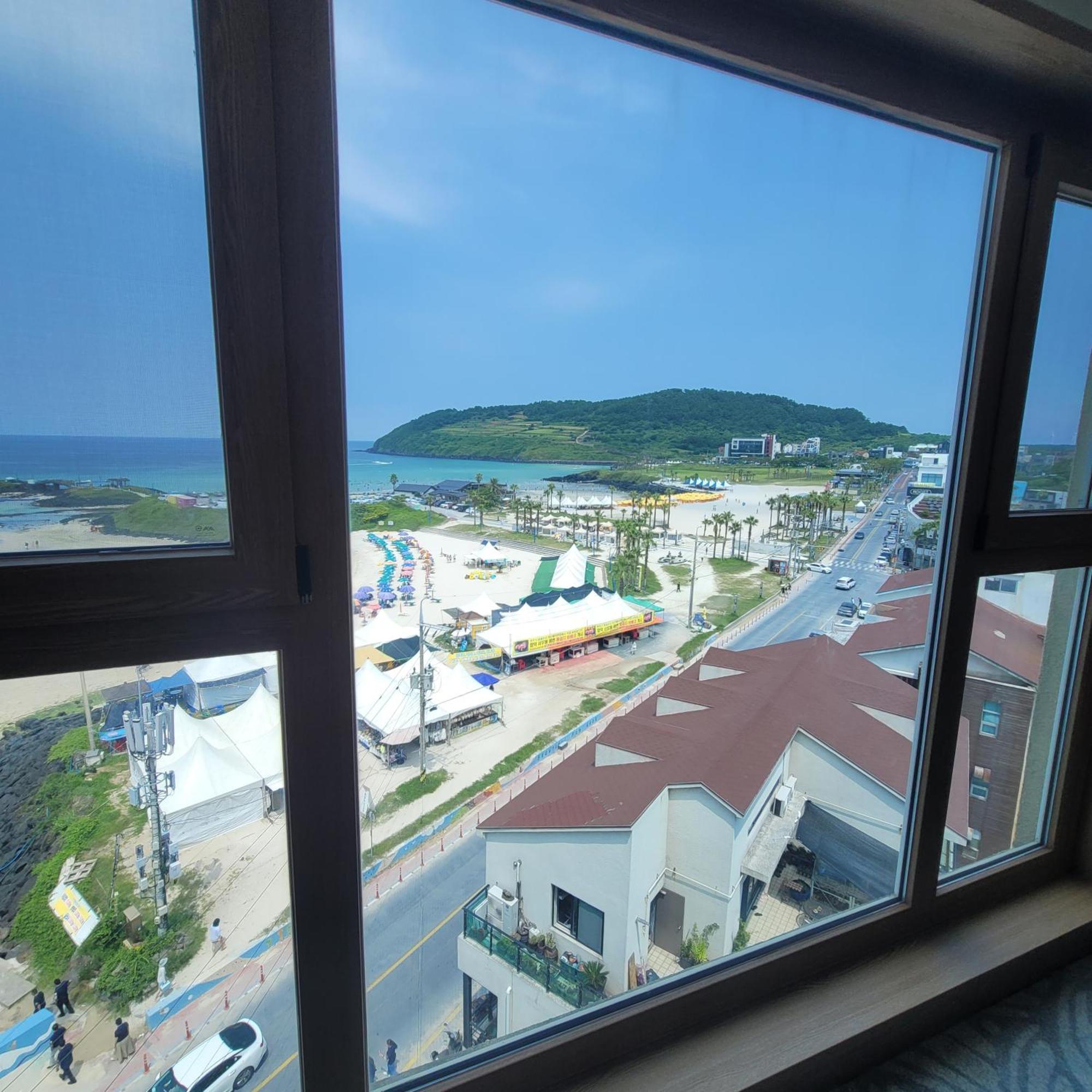 Saint Beach Hotel Jeju Exterior photo