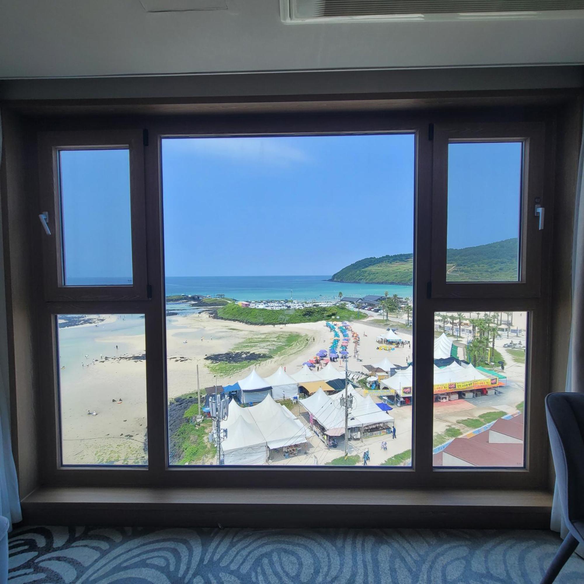 Saint Beach Hotel Jeju Exterior photo