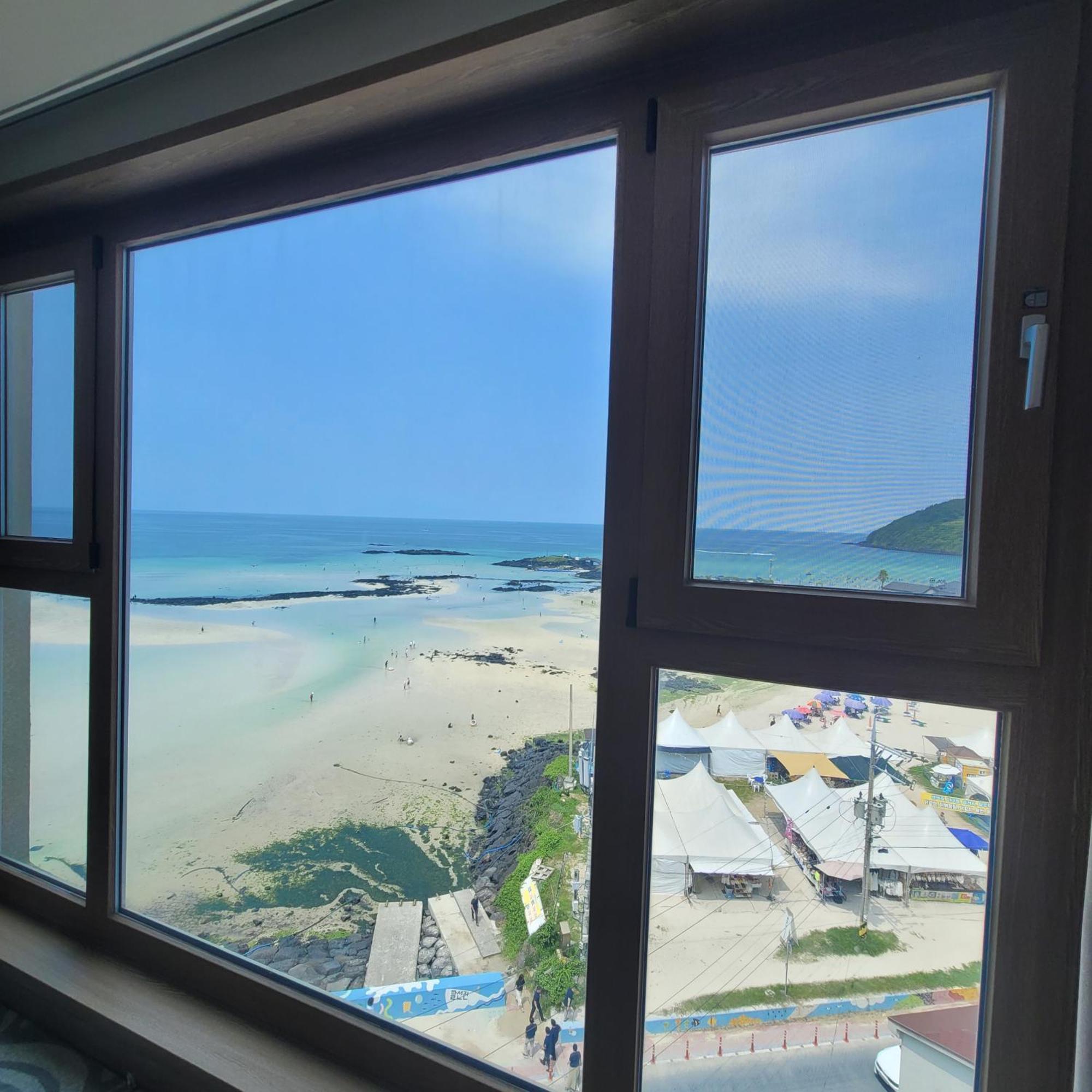 Saint Beach Hotel Jeju Exterior photo